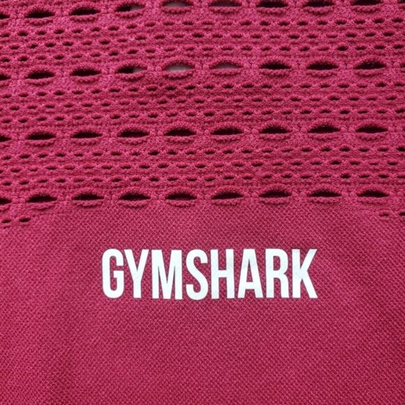 Gymshark Energy Seamless Loose Vest in Beet Size Small - Picture 6 of 10
